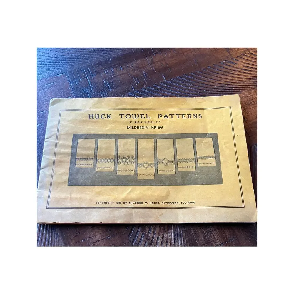 Lot of 8 Cross Stitch & Needlework Pattern‎ Books Christmas Samplers Sweaters